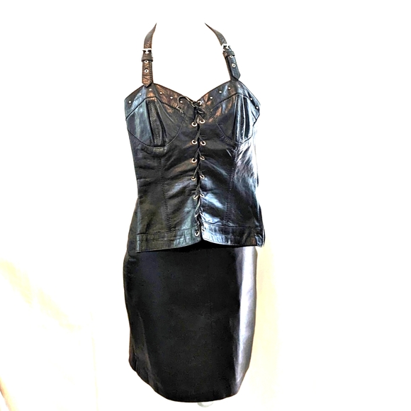 ECHTES LEDER Futter Women's Black Leather Open Back Halter Vest - Picture 11 of 11